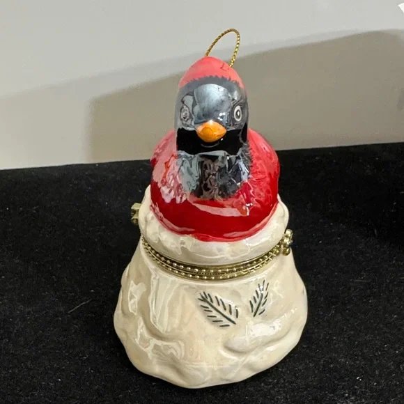Mr. Christmas Porcelain Tree Hinged Music Box Ornament Red Cardinal Trinket Box - Picture 4 of 5